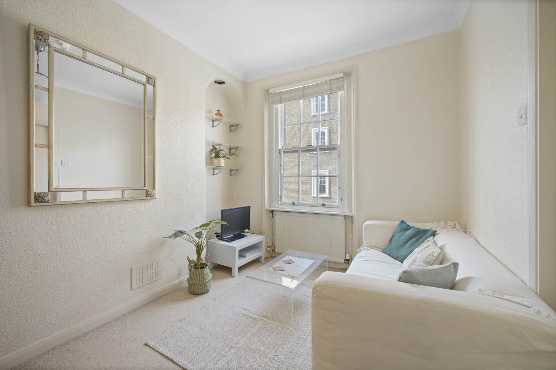 Denbigh Street, Pimlico, SW1V, Image 1