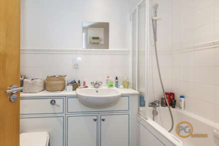 Essex Road, Islington, N1, Image 8