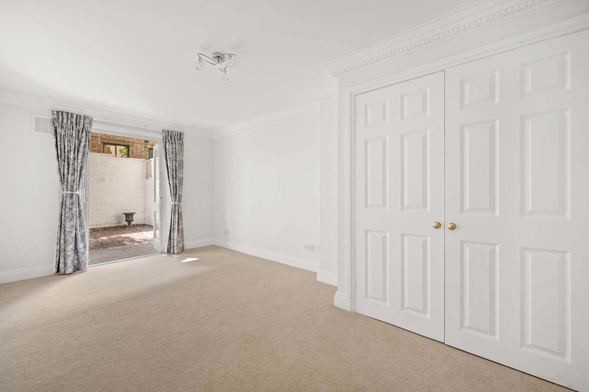 Belgrave Road, Pimlico. SW1V, Image 4