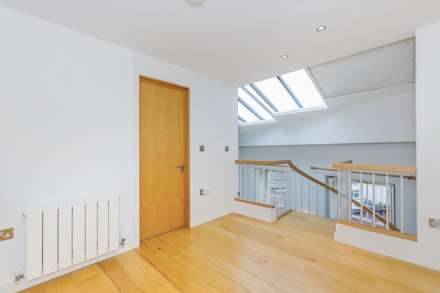 Redfield Lane, Earl's Court, SW5, Image 8