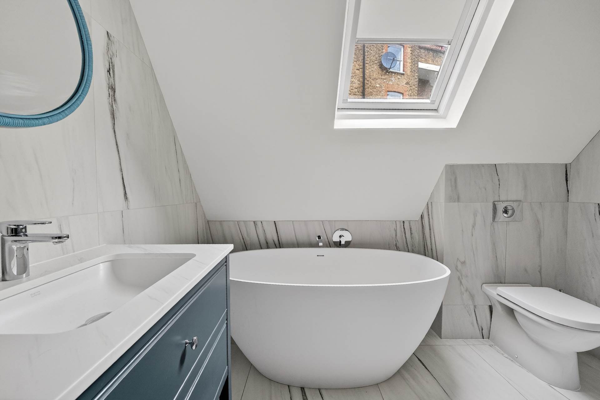 Hesper Mews, SW5, Image 14