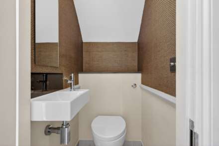 Hesper Mews, SW5, Image 12