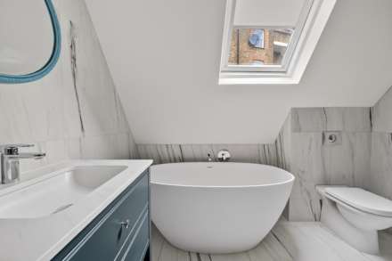 Hesper Mews, SW5, Image 14