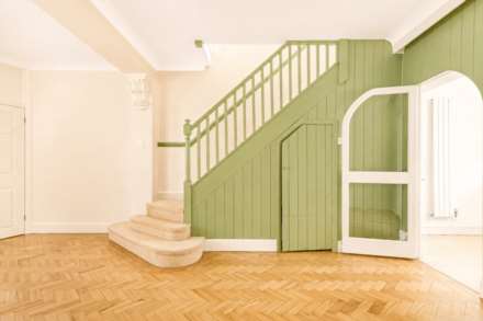 Child's Street, Earls Court, SW5, Image 6