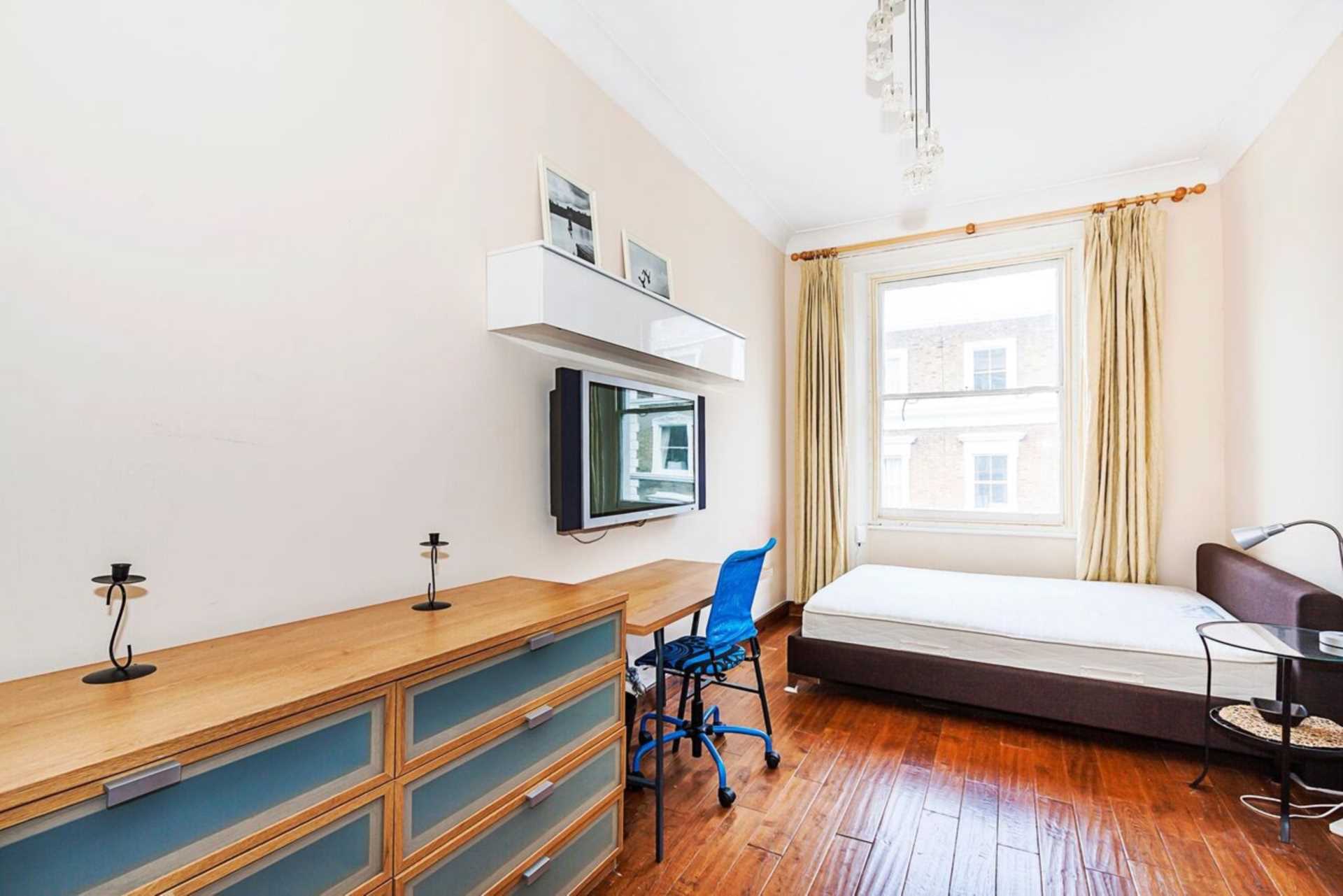 Hogarth Road, Earls Court, SW5, Image 2
