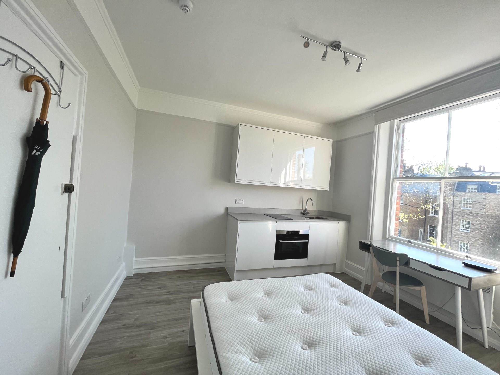 Barkston Gardens, SW5, Image 3