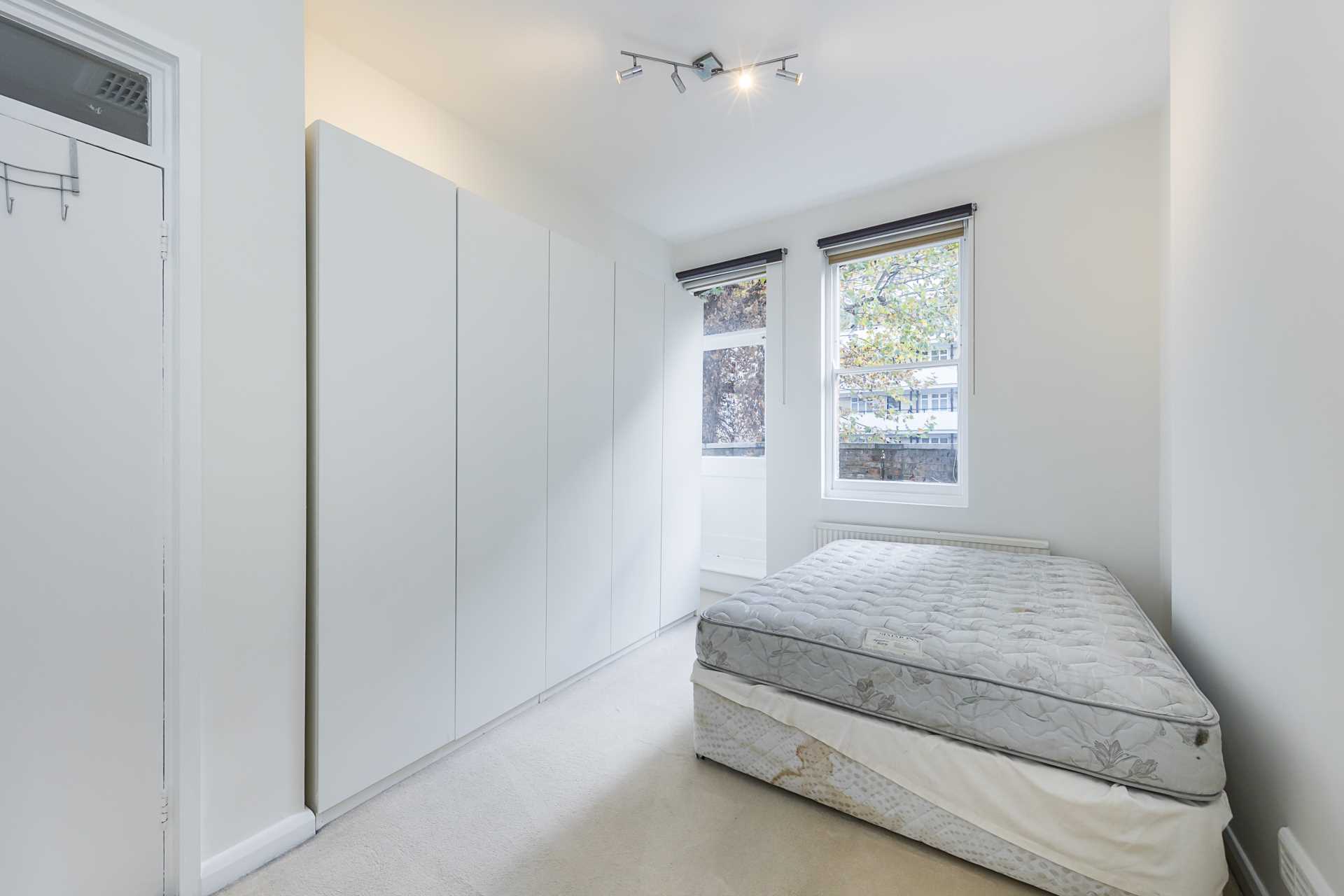 Earls Court Square, Earls Court, SW5, Image 9