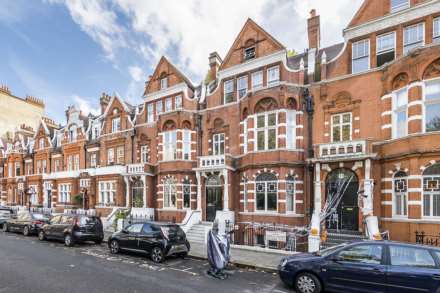 Earls Court Square, Earls Court, SW5, Image 14