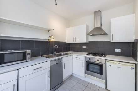 Earls Court Square, Earls Court, SW5, Image 3