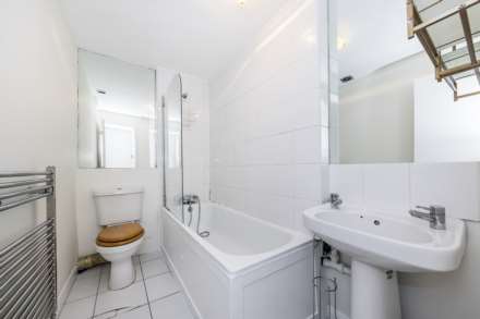 Earls Court Square, Earls Court, SW5, Image 8