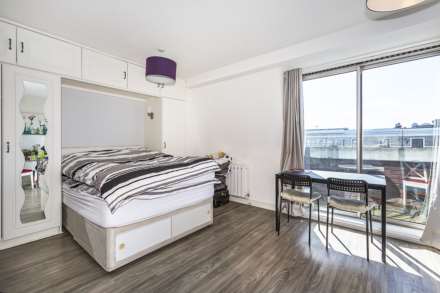 Cromwell Road, Earl's Court, SW5, Image 2