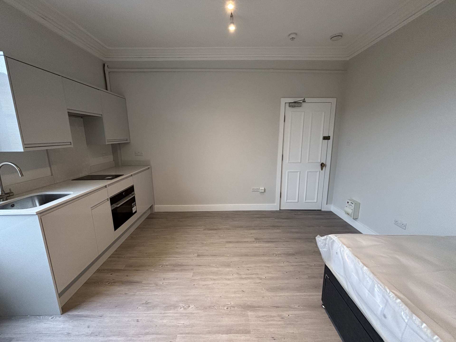 Barkston Gardens, Earl's Court, SW5, Image 3