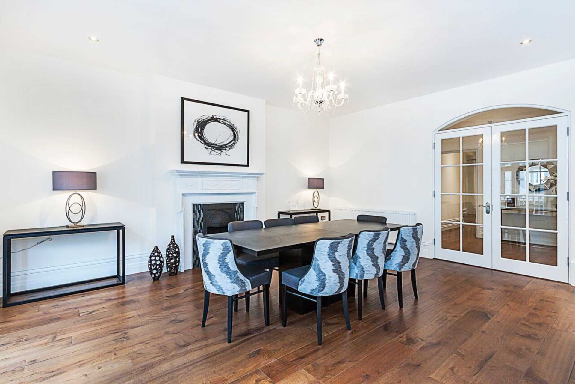 Old Brompton Road, South Kensington, SW7, Image 2