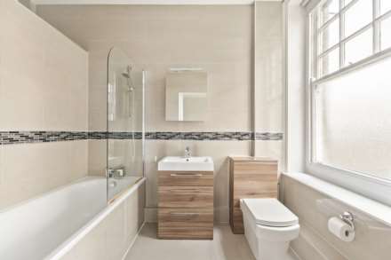 Old Brompton Road, South Kensington, SW7, Image 13