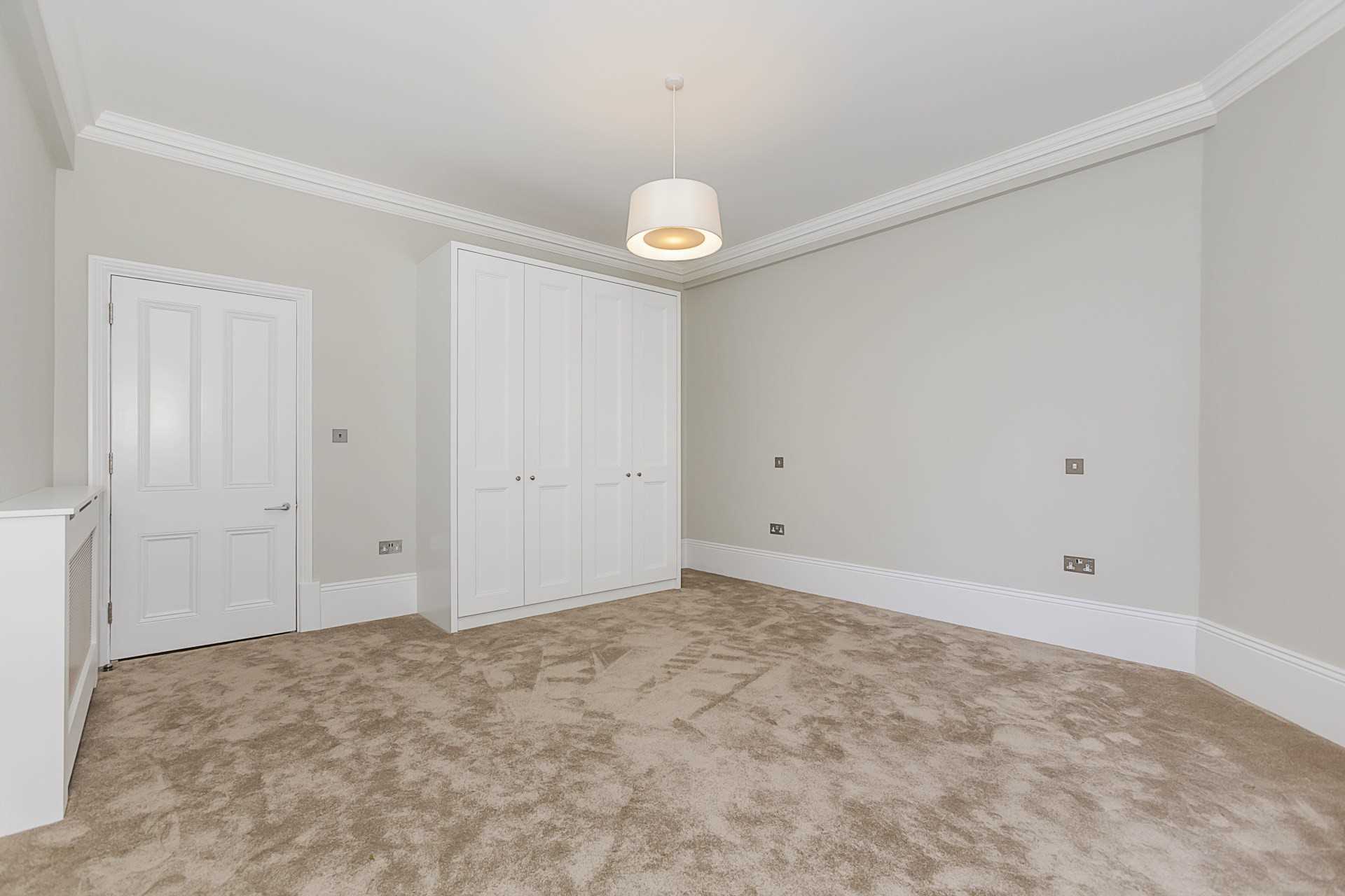 Old Brompton Road, London, Image 8