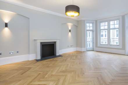 Old Brompton Road, London, Image 2