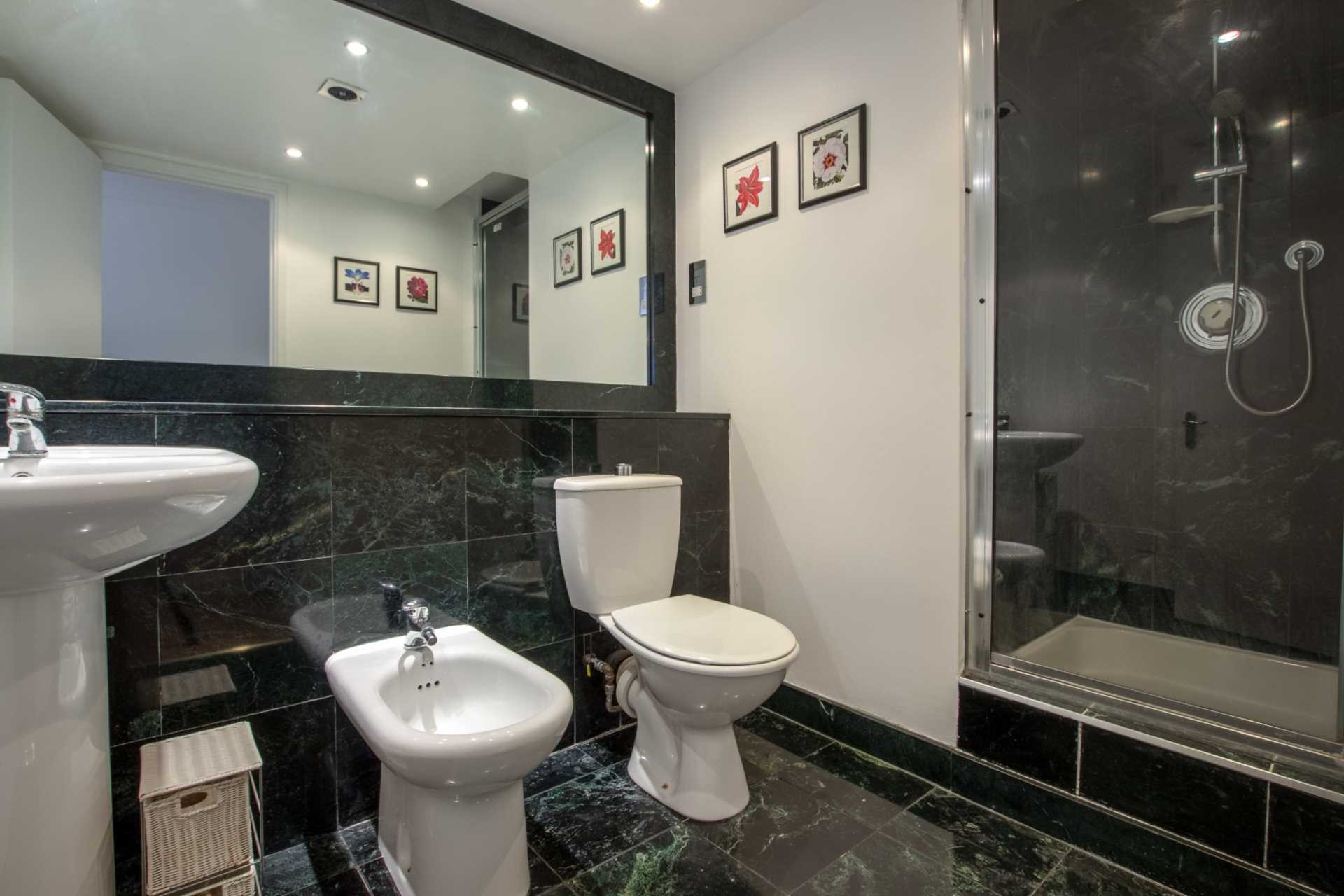 Cromwell Road, Earls Court, SW5, Image 4