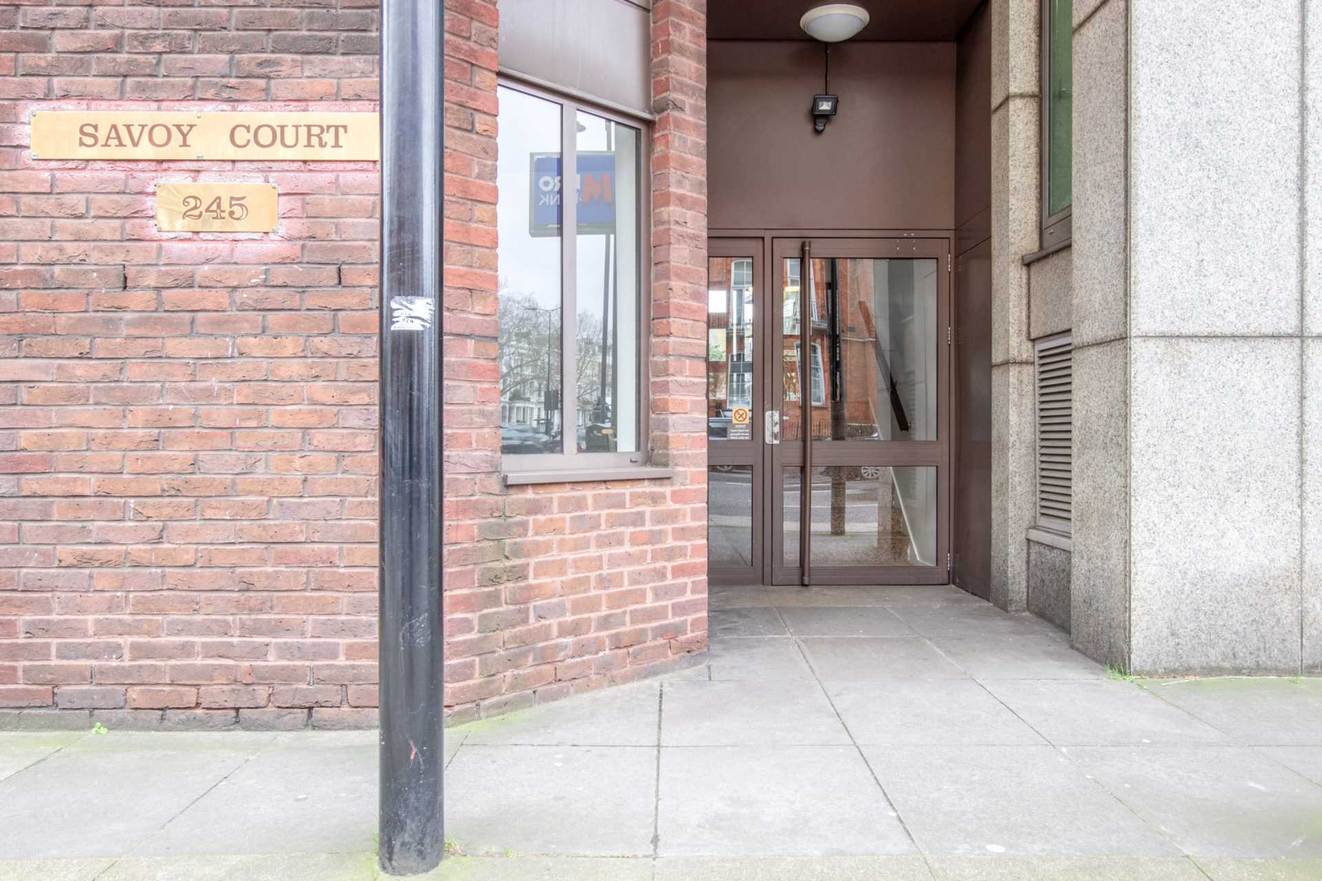 Cromwell Road, Earls Court, SW5, Image 8