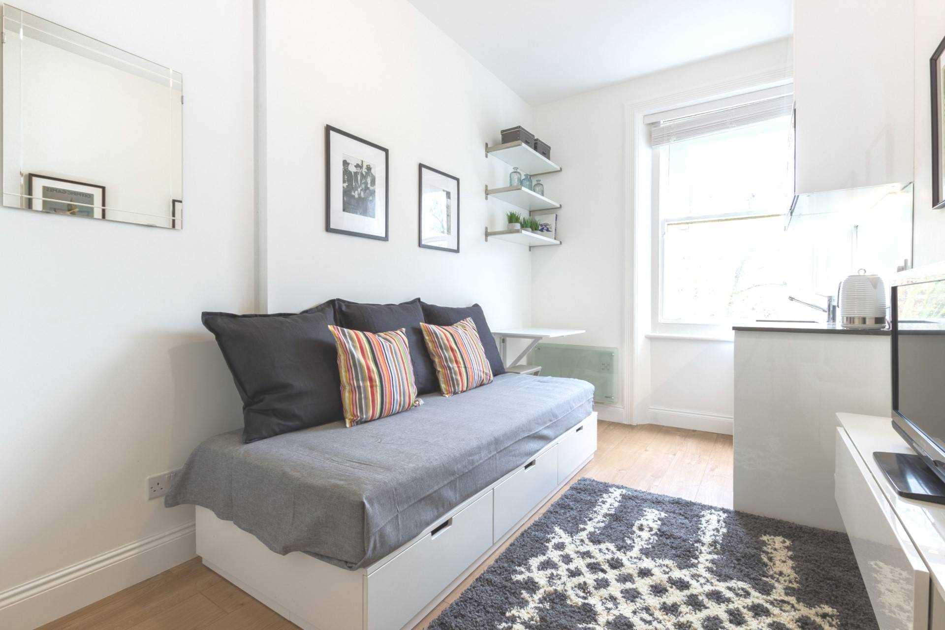 Barkston Gardens, Earls Court, SW5, Image 1