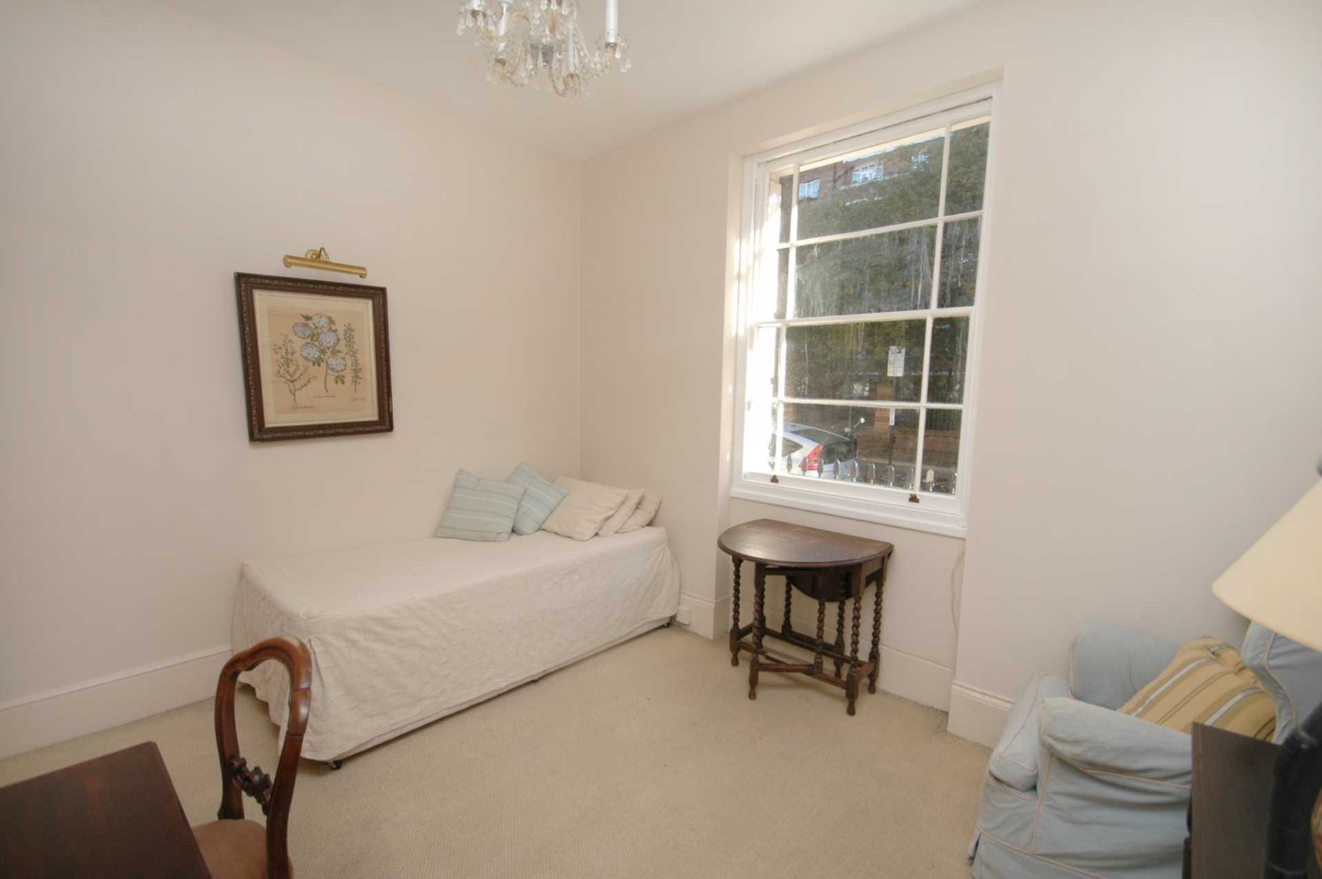 Aylesford Street, Pimlico, SW1V, Image 2
