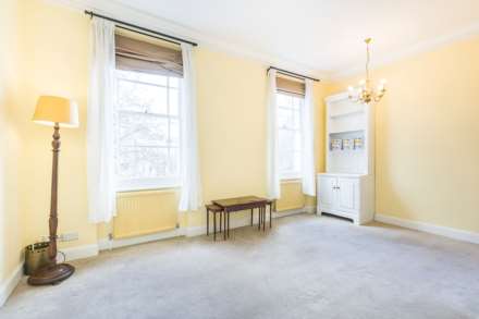 St Georges Square, Pimlico, SW1V, Image 2