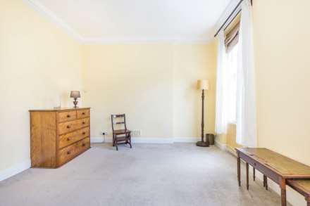 St Georges Square, Pimlico, SW1V, Image 4
