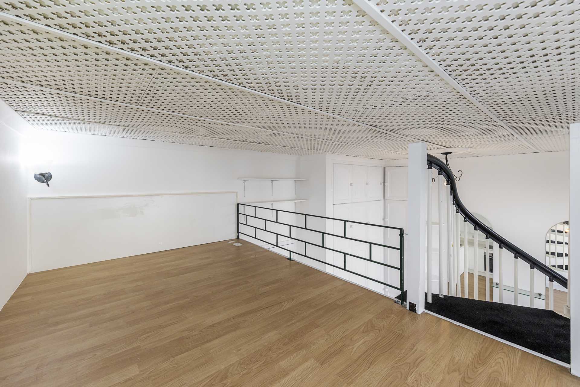 St Georges Drive, Pimlico, SW1V, Image 9