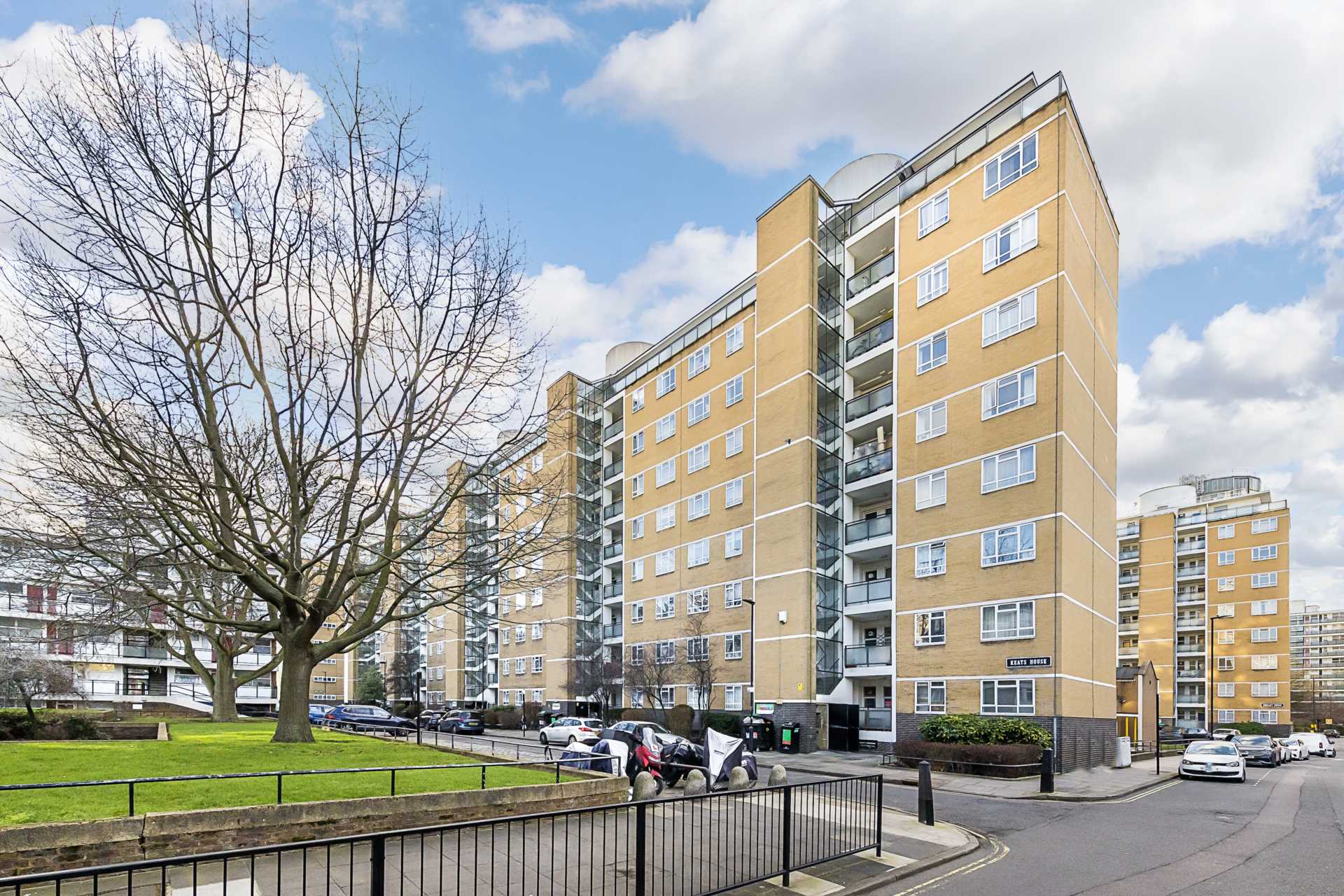Churchill Gardens, Pimlico, SW1V, Image 16