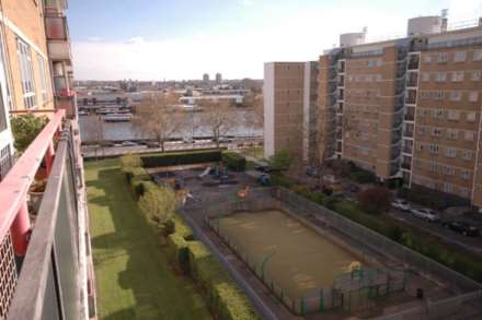 Churchill Gardens, Pimlico, SW1V, Image 14