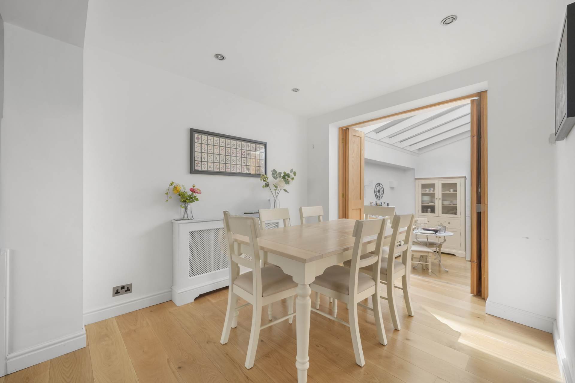 Kinnerton Place North, Knightsbridge, SW1X, Image 3