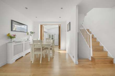 Kinnerton Place North, Knightsbridge, SW1X, Image 4