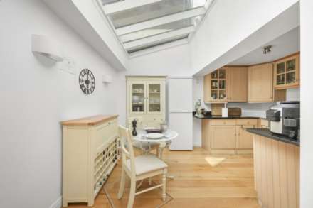 Kinnerton Place North, Knightsbridge, SW1X, Image 5