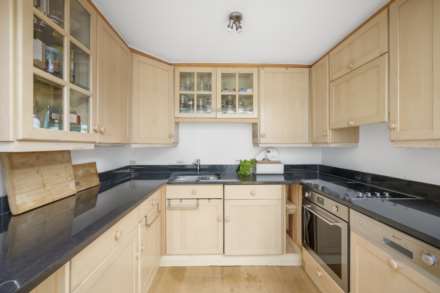 Kinnerton Place North, Knightsbridge, SW1X, Image 6