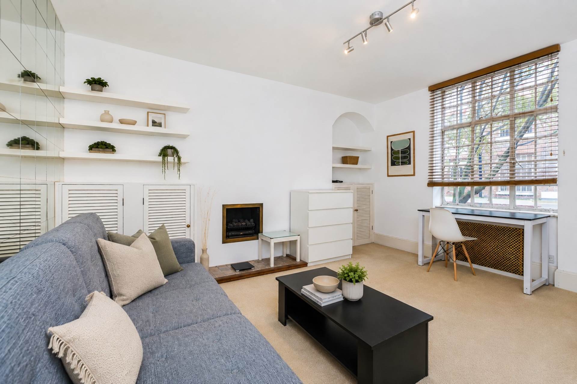 Chelsea Manor Street, London, SW3, Image 1