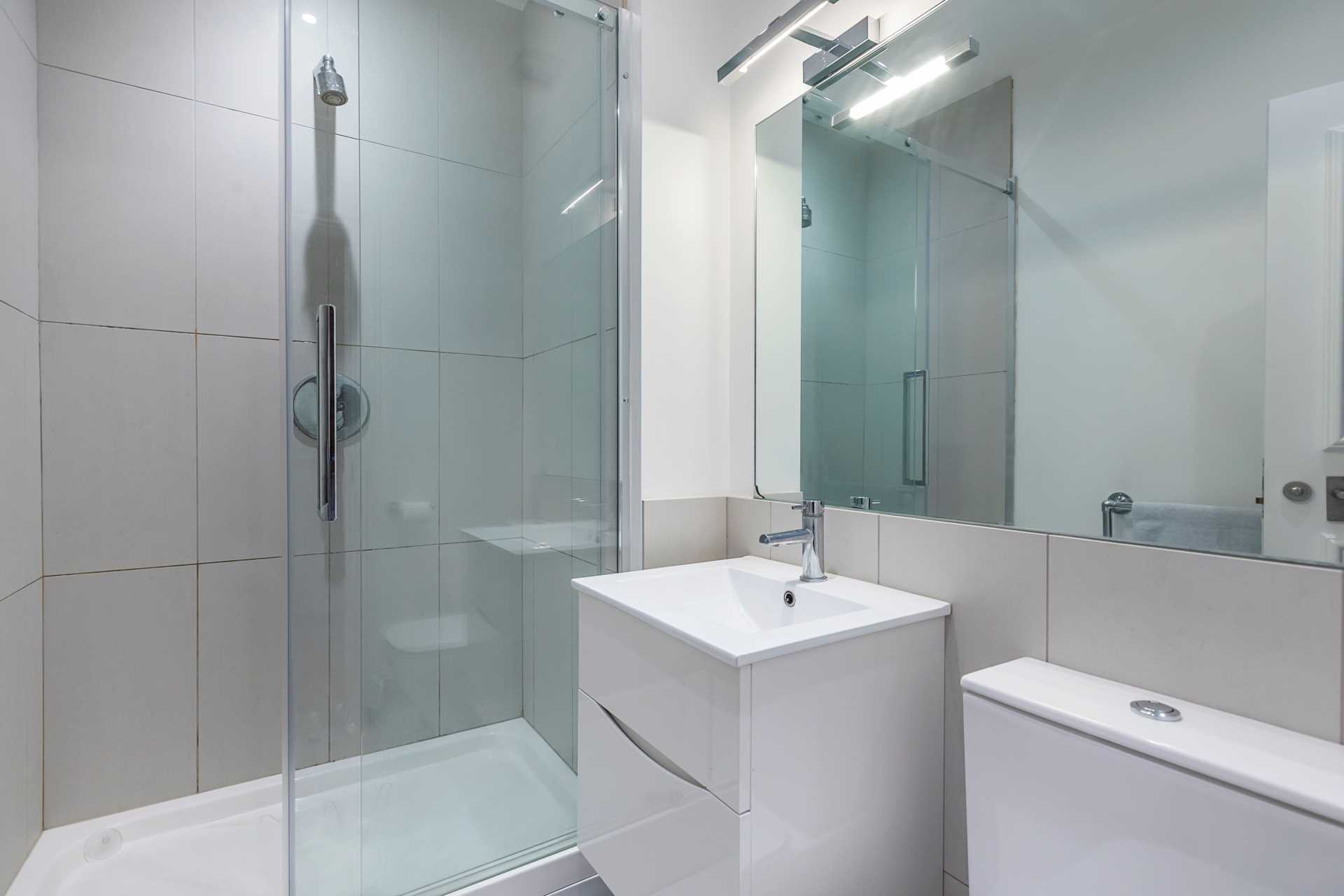 St George's Square, Pimlico SW1V, Image 12