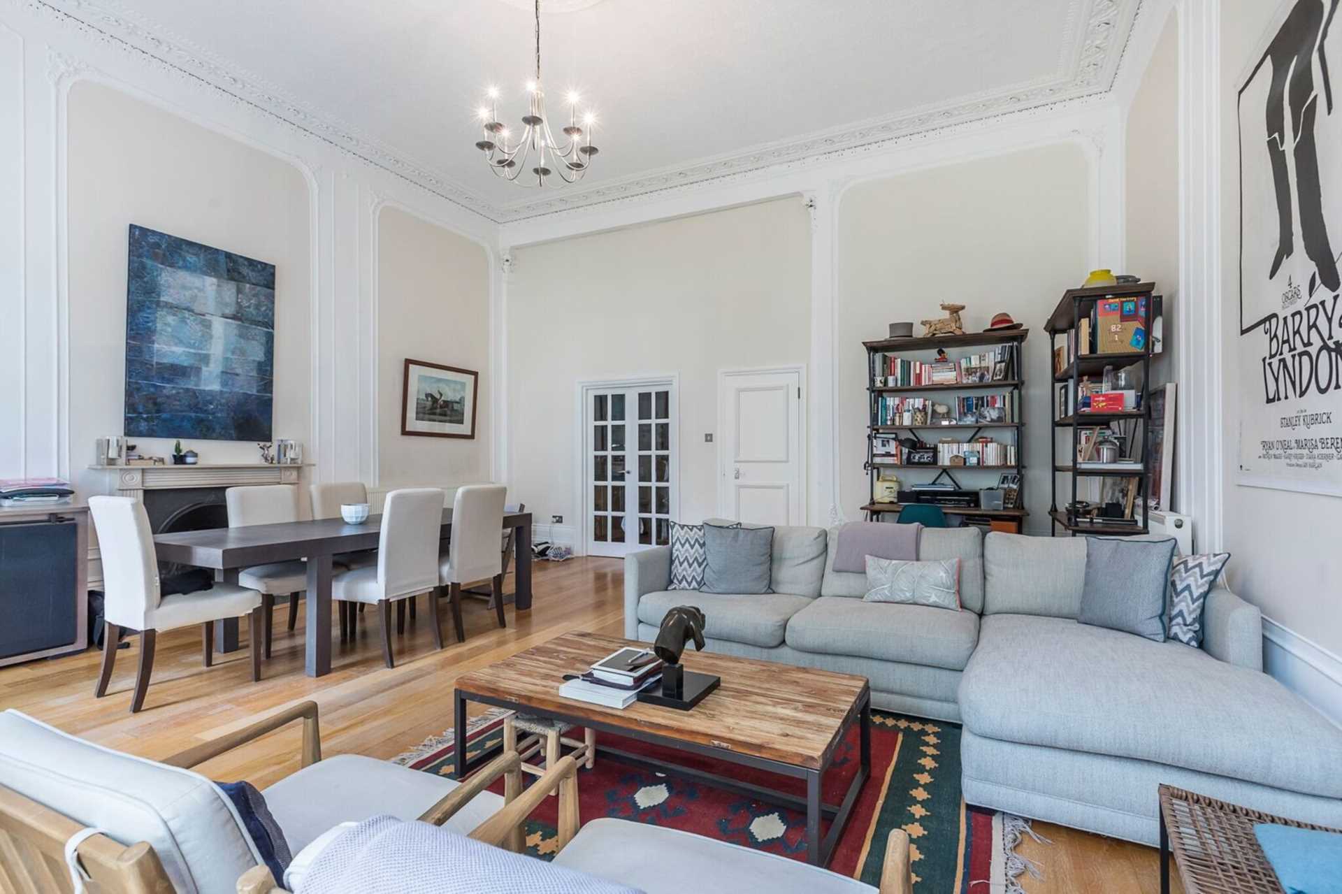 St George's Square, Pimlico SW1V, Image 3