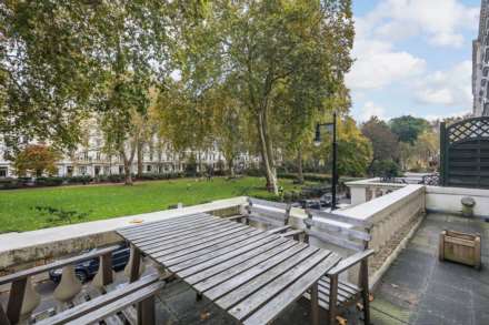 St George's Square, Pimlico SW1V, Image 10
