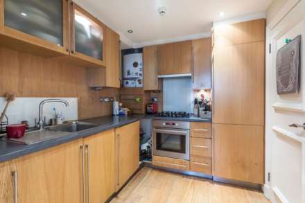 St George's Square, Pimlico SW1V, Image 7