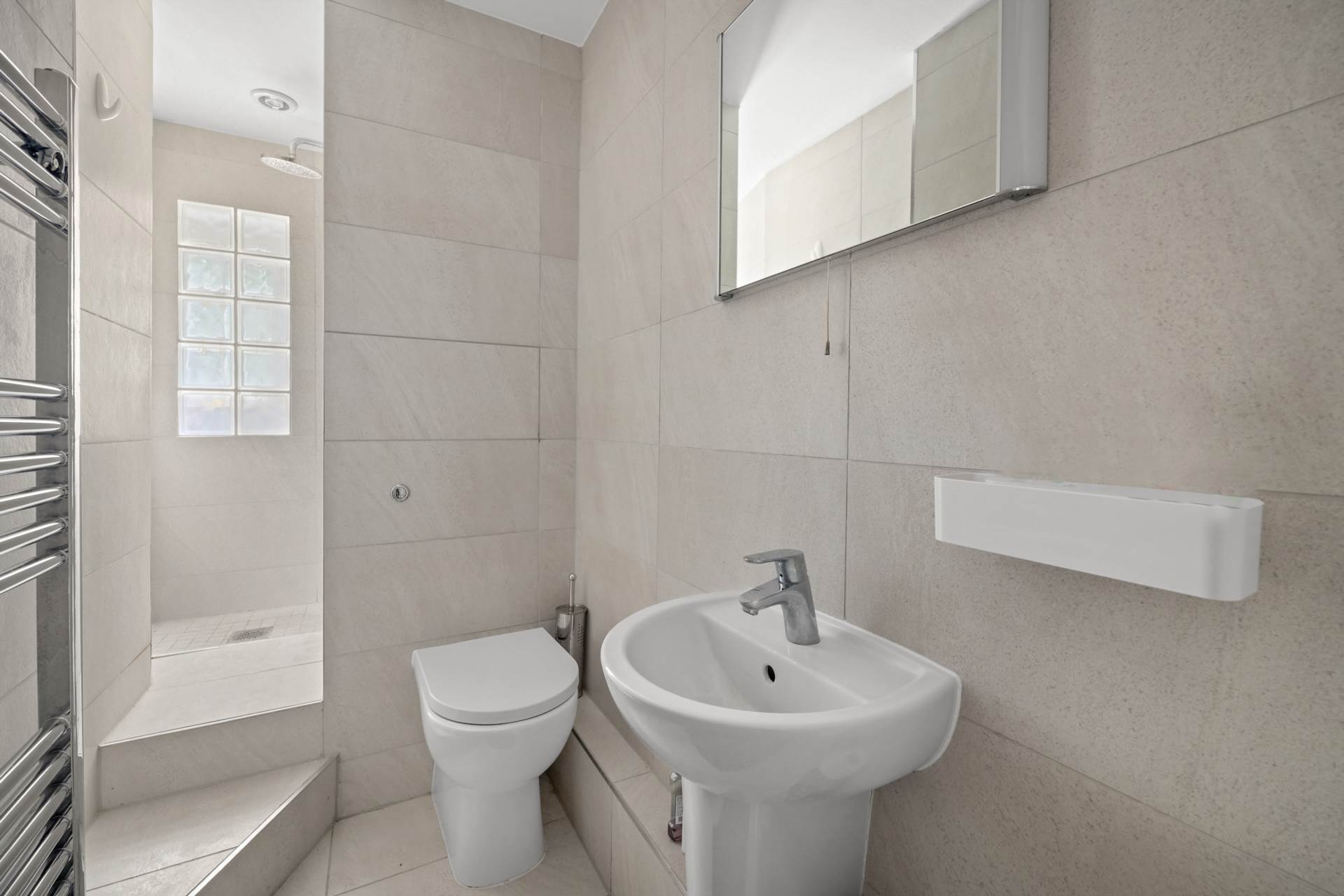 Erasmus Street, Pimlico, SW1V, Image 11