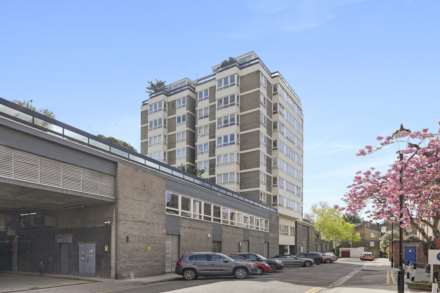 Chelsea Manor Gardens, Chelsea, SW3, Image 9