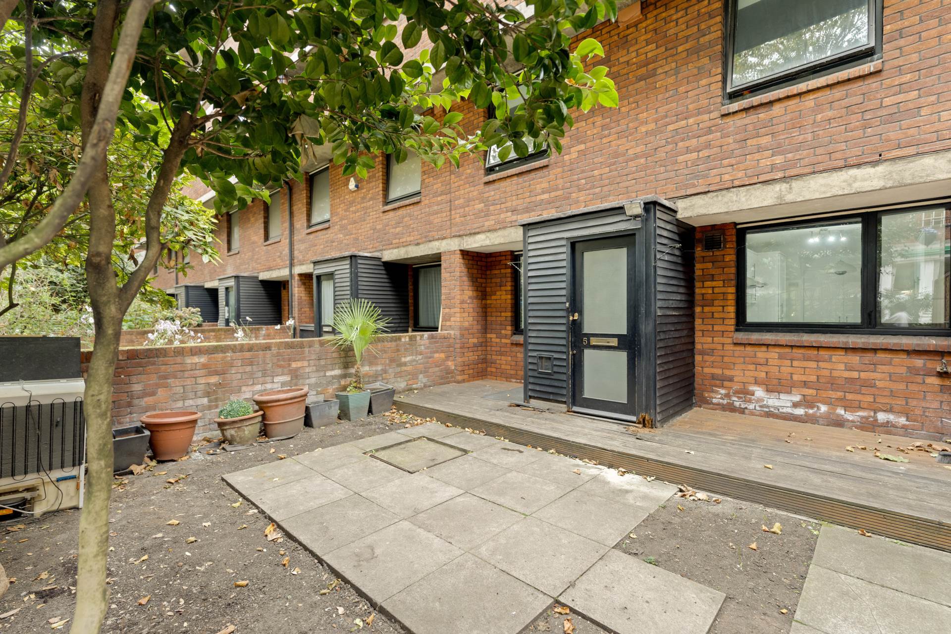 Vauxhall Bridge Road, Pimlico, SW1V, Image 8