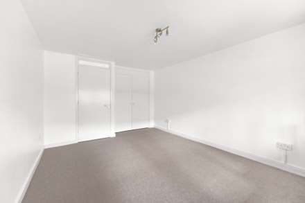 Vauxhall Bridge Road, Pimlico, SW1V, Image 4