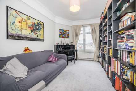 Old Brompton Road, South Kensington, SW7, Image 10