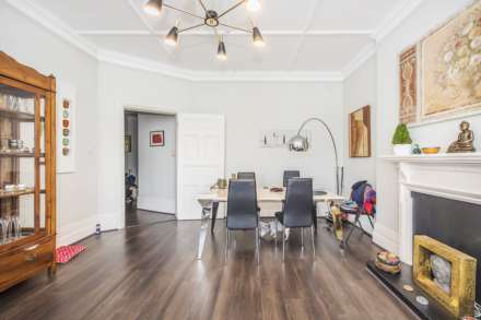 Old Brompton Road, South Kensington, SW7, Image 4