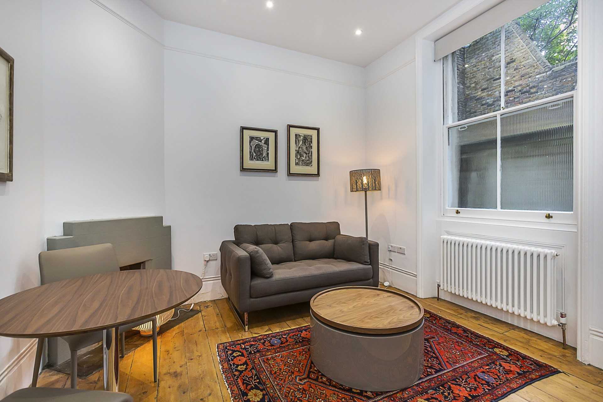Cromwell Mansions, Cromwell Road, SW5, Image 2
