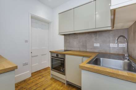 Cromwell Mansions, Cromwell Road, SW5, Image 6