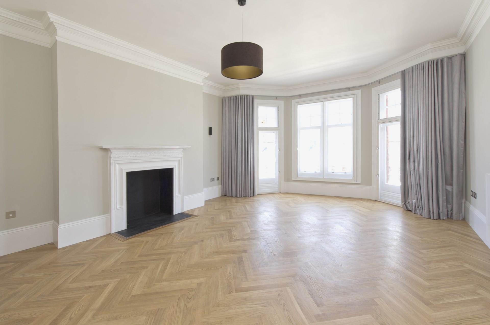 Old Brompton Road, Image 1