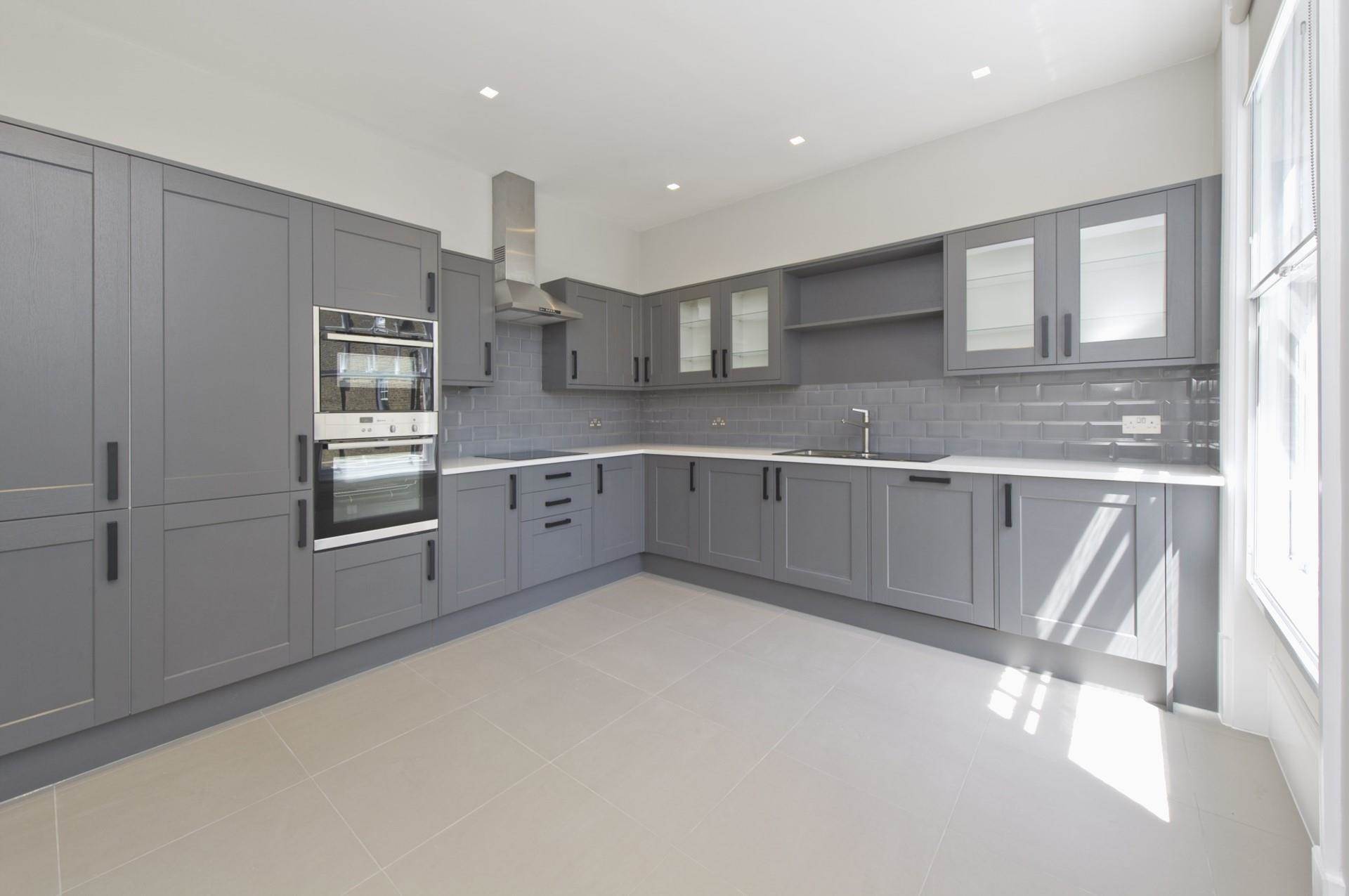 Old Brompton Road, Image 5