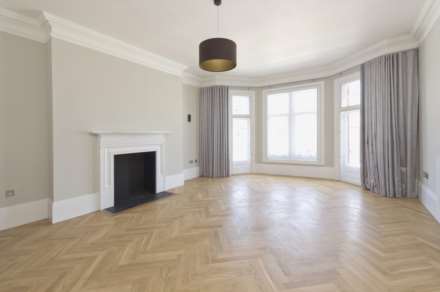 4 Bedroom Apartment, Old Brompton Road