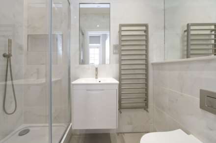 Old Brompton Road, Image 9